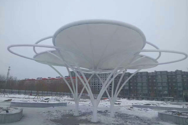 哈尔滨张拉膜结构厂家应用解析:多场景下的结构之美 哈尔滨张拉膜结构厂家应用解析:多场景下的结构之美